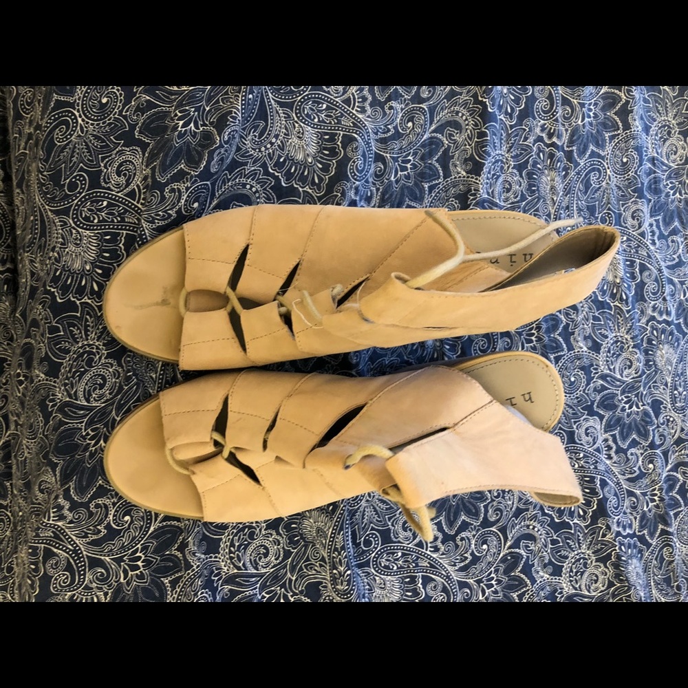 Hinge DREA Lace Up Sandals